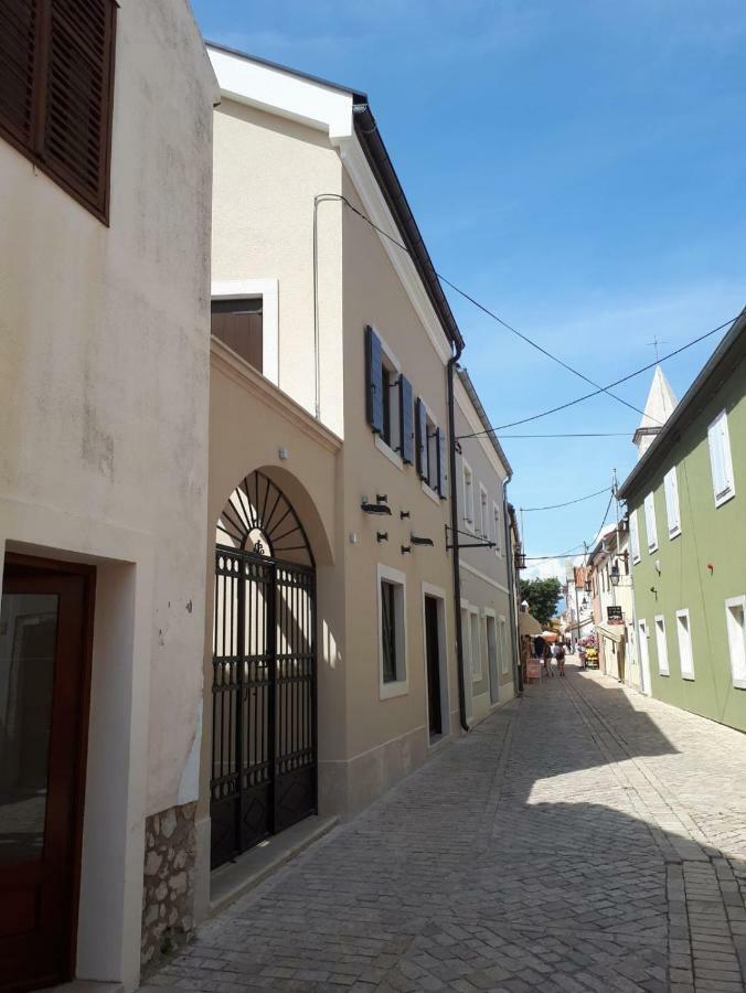 Apartments Mihael Нин Экстерьер фото